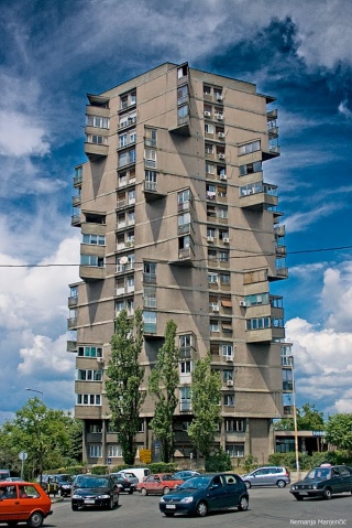 Bogosloweeya Belgrade residential block by Nemanja MAncevic