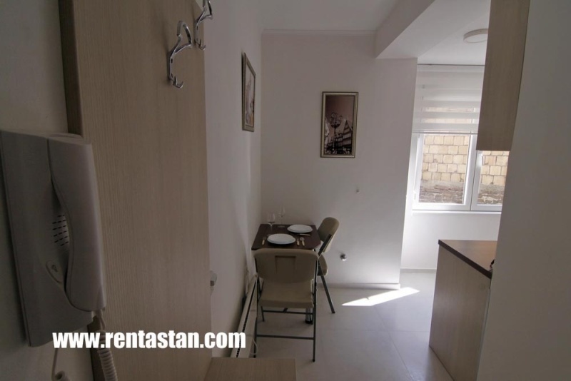 Apartment for a day near Kalemegdan - dining area